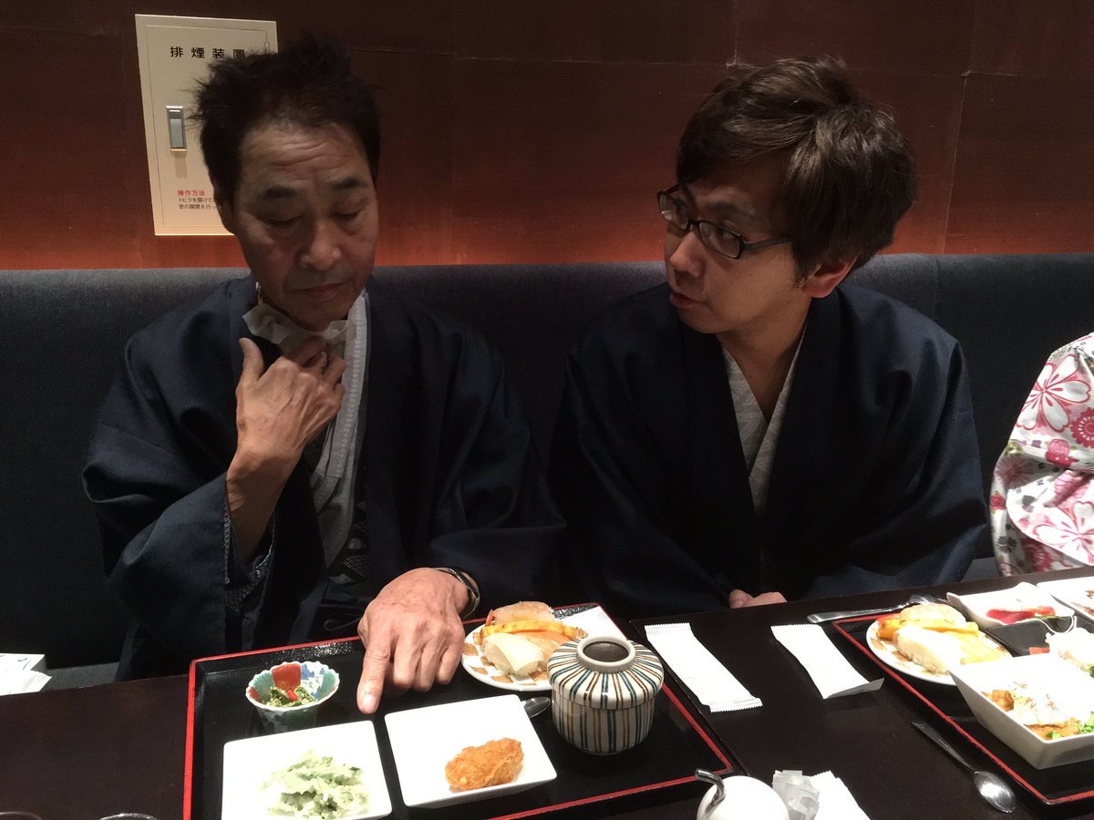 All wear Yukata gowns & gather for last family dinner. T & his family return to western Japan tomorrow. #mrhata https://t.co/hvn60NEOos